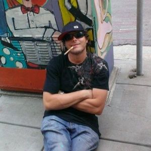 Meet your Posher, Mitchell